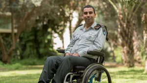 הועלה בדרגה