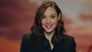 גל גדות נבחרה לאשת השנה של המגזין היוקרתי GQ