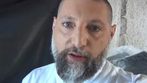 אסף גרניט על קפה אנה: "אני מתעסק פה בזיכרון של בן אדם"