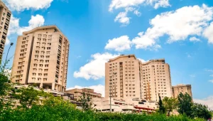 כך פותרים סכסוכים עם שכן בעייתי