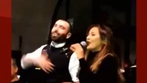 עדן בן זקן בחיקוי של עומר אדם