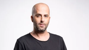 ואת חשבת שלבעלך הייתה ילדות מורכבת... | עילי בוטנר