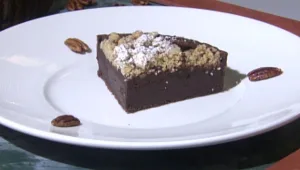 מיקי שמו עושה בית ספר, עונה 2, פרק 5: מן הפנתיאון