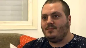 שנתיים אחרי שקרס נפשית לעיני מאות אנשים - עומרי חיון מדבר