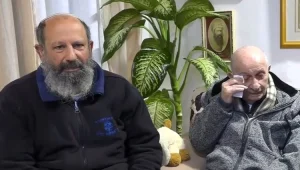 מרגש: השוטר והילד שהציל נפגשו לראשונה אחרי 57 שנים