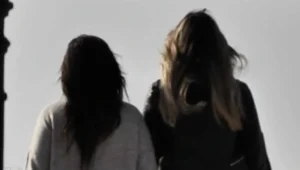 האם שב"ס שלח סוהרות לספק את מאוויו המיניים של בכיר האסירים?