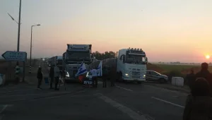 חרף הירי לאשכול: ישראל פתחה את מעברי ארז וכרם שלום