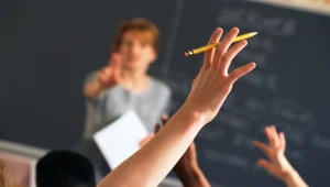 דוח שכר המורים: גבוה מהממוצע, פער גדול בין חדשים לוותיקים