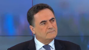 לקראת ועידת בחריין: שר החוץ כץ ייפגש היום עם גרינבלט בארה"ב