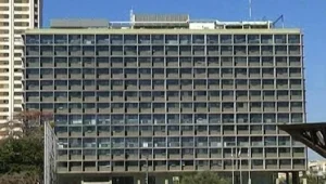 נכדת שמיר תוקפת: "עיריית ת"א לא מצאה לנכון להנציח את סבי"