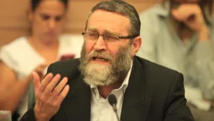 גפני: "אמליץ לא לשבת עם ליברמן; לא פוסלים את לפיד"