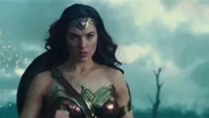 מאני וומן: גל גדות - השחקנית השנייה הכי רווחית בהוליווד השנה