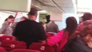 בעקבות תקלה במנוע: מטוס ארקיע מברצלונה נחת לאחר המראה