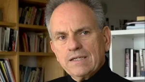 "הגיע ללבבות מיליונים": אבי נשר ישיא משואה בטקס יום העצמאות