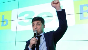 כריזמה ולהט אנטי ממסדי: כך הפך קומיקאי יהודי לנשיא אוקראינה