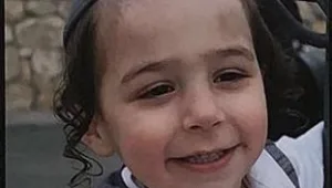 בן שלוש נהרג מפגיעת אוטובוס בביתר עילית; הנהג עוכב לחקירה