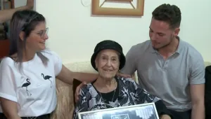 "האימא של עפולה": סיפורה של אם אומנה ל-52 ילדים שתשיא משואה