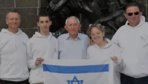 "נלחמים עבור אלה שהיו פה": המסע העוצמתי של משלחת צה"ל לפולין