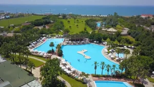 בעקבות הפאר, המחיר והשקט היחסי: הישראלים חוזרים לטורקיה