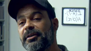 מחר ב"מגזין": עמיר בניון מסכם 20 שנות קריירה מוזיקלית סוערת