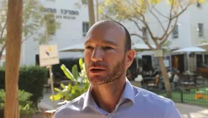 נפתחה חקירה: תלונה הוגשה נגד בכיר הקהילה הגאה איתי פנקס-ארד