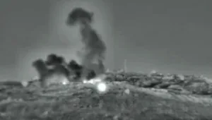 דיווח: לפחות עשרה בני אדם נהרגו בתקיפת ישראל בסוריה