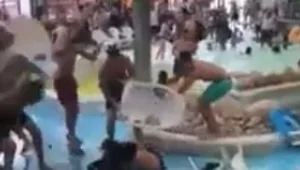 משליכים כיסאות על המאבטחים: קטטה אלימה בימית 2000 • תיעוד