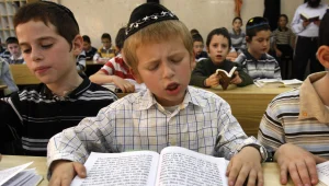 דירה להשכיר - בבני ברק: כיצד מתאימים ספרי ילדים לחרדים?