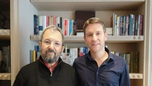 עריק ראשון מהעבודה: יאיא פינק הצטרף למפלגה של ברק