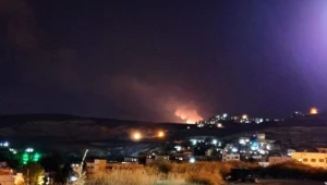 חרף התקיפה בדמשק: איראן לא פנויה לפתוח חזית נוספת • פרשנות