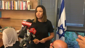 יחימוביץ': "לוקחת פסק זמן מהפוליטיקה - לא אכהן בכנסת הבאה"