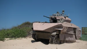 סיור וירטואלי ראשון ב"תא הטייס" ברכב העתיד של צה"ל • צפו