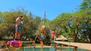 המירוץ למיליון, עונה 7, פרק 9: הבאנג'י האסור בזימבבואה