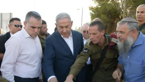 נתניהו בזירת הפיגוע: "החקירה מתקדמת - נשיג את מי שביצע הרצח"