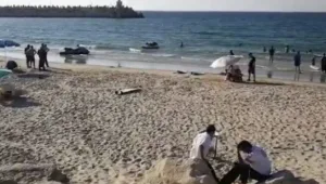 שני רוכבי אופנוע ים נעלמו מול חופי אשקלון - ואותרו • תיעוד