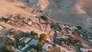 כך הפך היישוב הבדואי חאן אל-אחמר לסמל המאבק על השליטה בשטחים