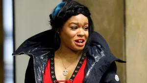 "פאתטית ומביכה": מנהל הבארבי זועם על אזיליה בנקס