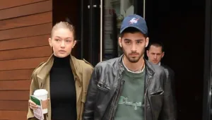 מסר לג'ג'י חדיד? זאין מאליק בקליפ רומנטי וקיטשי למדי