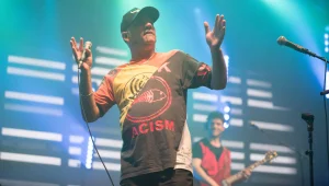 הדג נחש בהופעה: זו המהפכה שלהם ואפשר לרקוד איתה