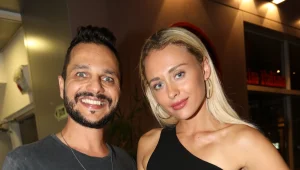 מה אשתו של מיקי גבע חושבת על הדמות שלה ב"נפלת חזק"?