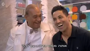 מה קורה כשמלך הסטנד אפ ומלך סרטי הבורקס נפגשים?