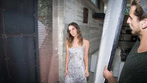 ירדן הראל מתאוששת מהטוקבקיסט הרשע ומצטלמת בהלבשה תחתונה