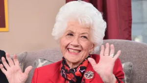 שרלוט ריי, כוכבת "עובדות החיים" ו"על טעם ועל ריח", מתה