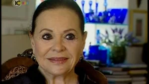 גילה אלמגור: "אני רוצה למות כשהפנקס שלי מלא פגישות"