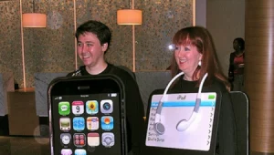 מתחפשים לאייפון: 10 תחפושות גיקיות לפורים