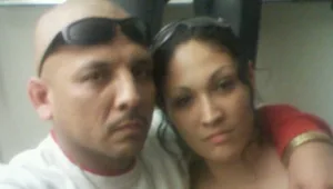 לא ייאמן: התבצר חמוש עם בת ערובה ועדכן את החברים בפייסבוק