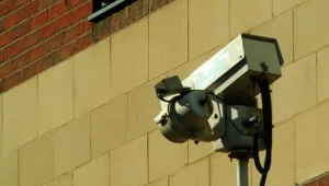 גוגל כיף: להציץ ולשלוט במצלמות אבטחה לא מאובטחות