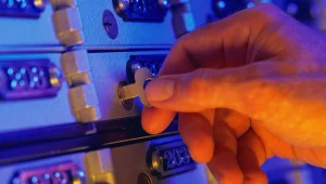 הבלוגר שחושף את כל הסודות הישראליים