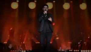 קיבל השראה מאנריקה איגלסיאס: רותם כהן משחרר אלבום לטיני חדש