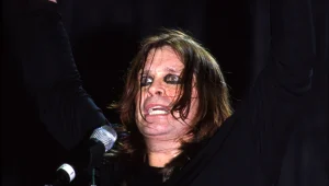 מה אוזי אוסבורן ינגן בישראל?